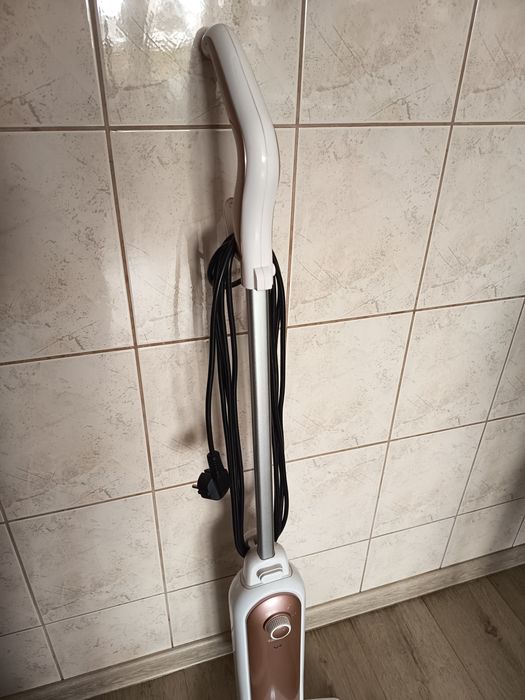 Mop parowy Zelmer do mycia podłóg i dywanów