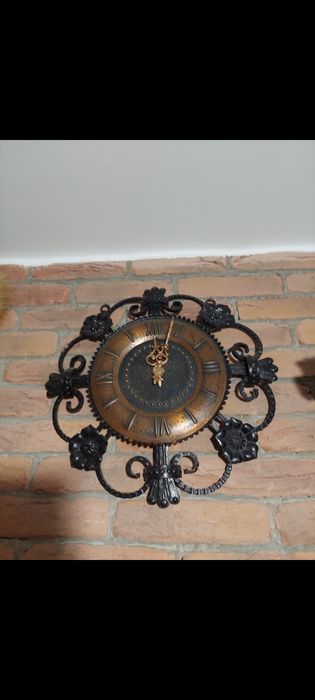 Велика колекція вінтажних гожинників