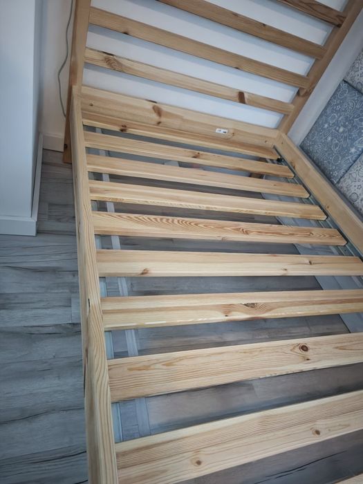 Łóżko tarva Ikea 90x200 lita sosna jednoosobowe