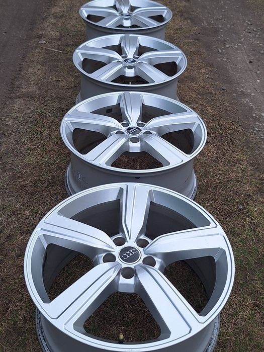 Оригінал литі диски R20 AUDI e tron Q7 Vw Touareg 3