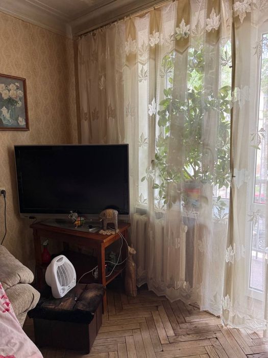 Сдам 3-х комнатную квартиру на Дениса Монастырского