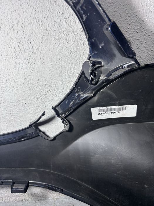 Pára-choque dianteiro Mercedes-Benz E-Class