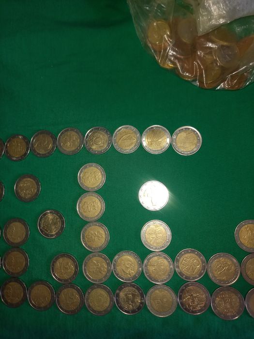 Vendo moedas de colecção raras