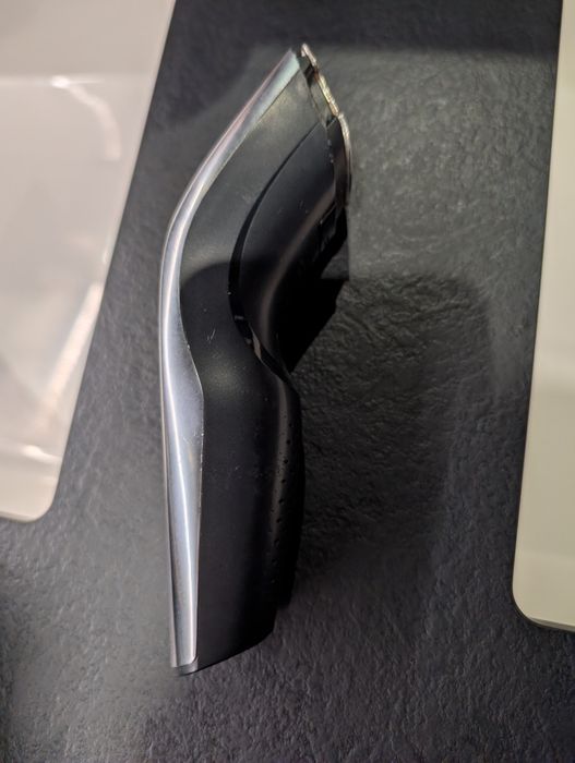 Машинка для стрижки Phillips (без насадок)