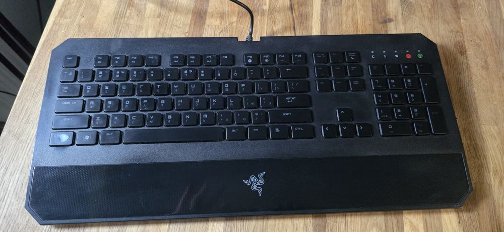 Клавиатура игровая Razer DeathStalker RZ03-0080