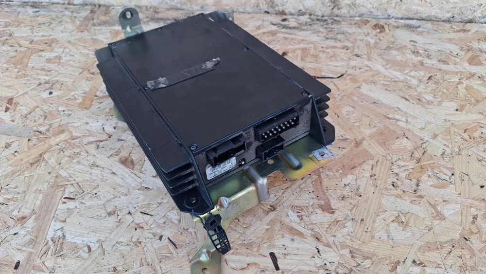 BMW E39 WZMACNIACZ HI -FI DSP 6905119