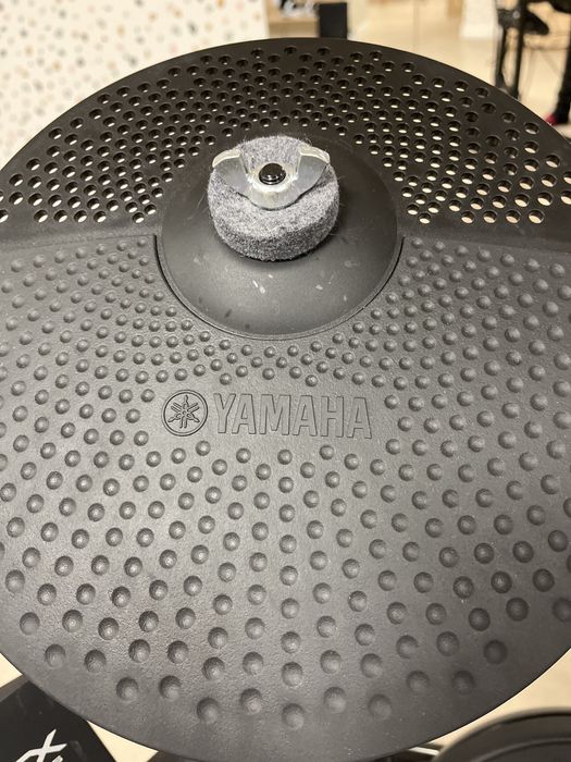 Zestaw perkusji Yamaha Electronic Drum Kit DTX402K