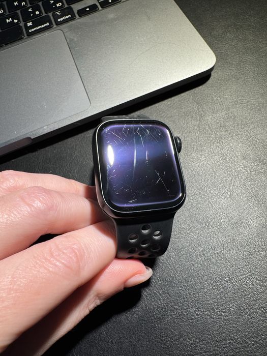 Apple Watch Series 8 Nike, 41 мм