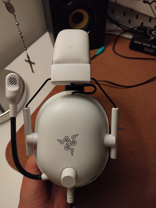 Headphones razer com microphone