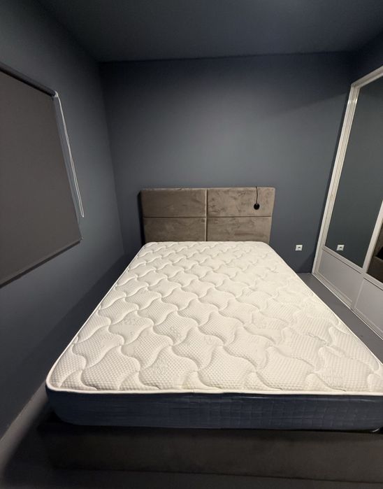 Cama 1.60×2.00m como nova