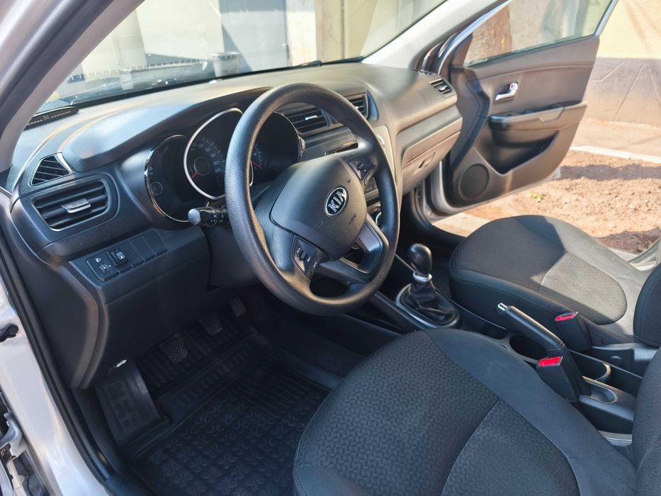 Kia Rio lll 2013 року