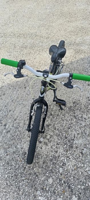 Bicicleta roda 20 impecável