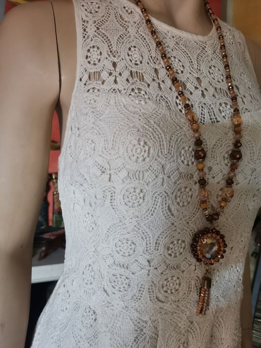 Vestido em renda