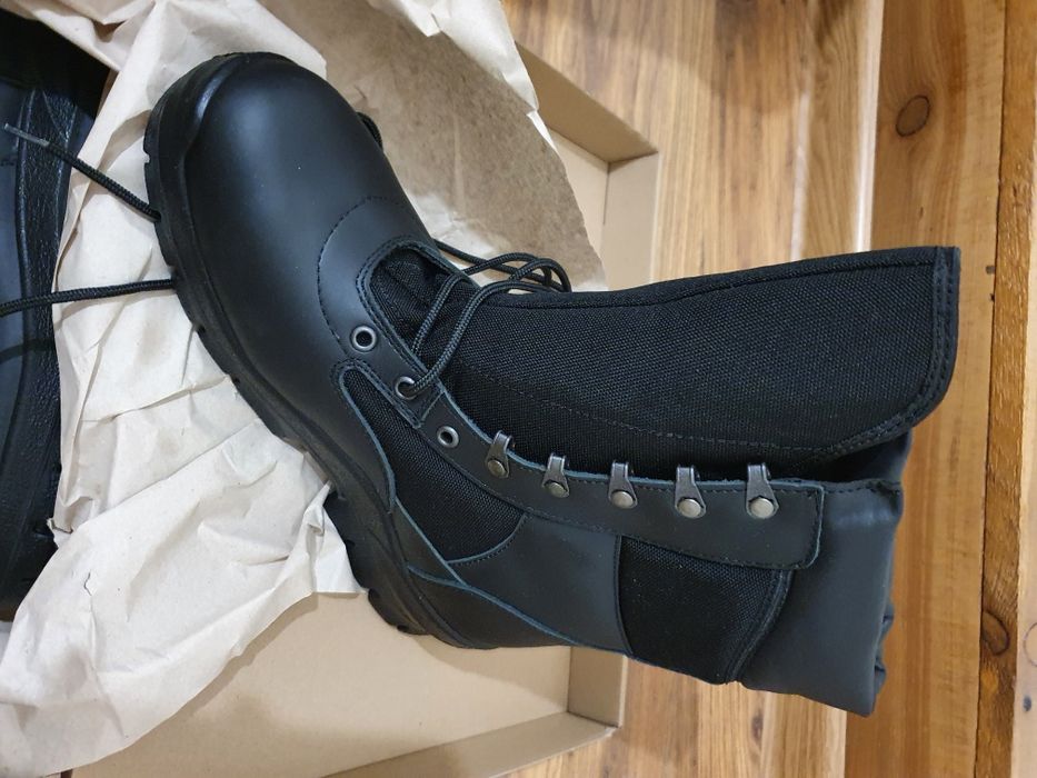 Buty protektor taktyczne+ skarpety letnie/zimowe Gratiss