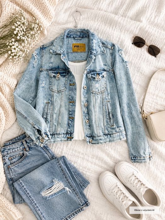 Kurtka jeansowa katana z dziurami niebieska Denim Core XS