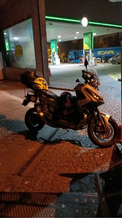 Honda Xadv com 3 malas e em estado impecavel