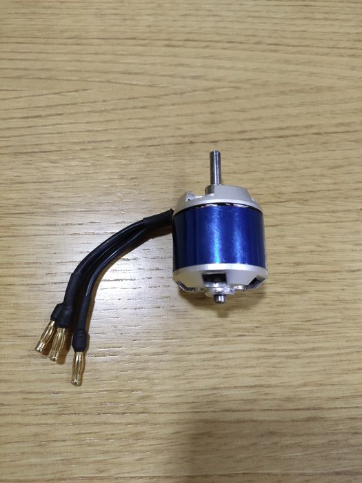 Various model aircraft materials64284787387009122