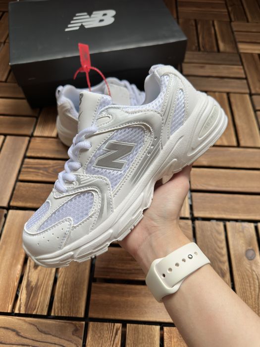 Кросівки жіночі new balance 530 white білі нью беланс