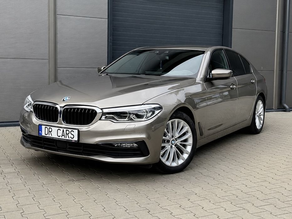 Wynajem BMW 530d g30 265KM samochód osobowy auto zastępcze 159 zł doba Wypożyczalnia Auto do wynajęcia RENT A CAR