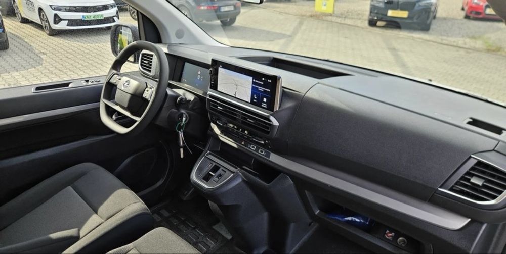 9 osobowy Bus Auto na wynajem do wynajęcia, wypożyczalnia aut, LONG