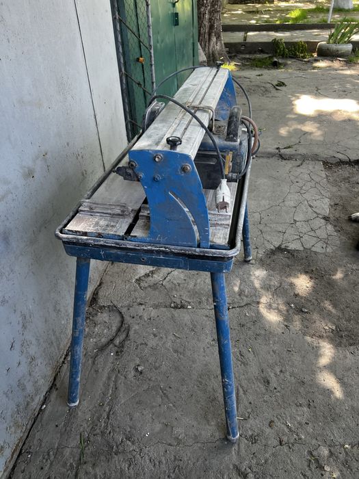 Продам станок для плитки бу