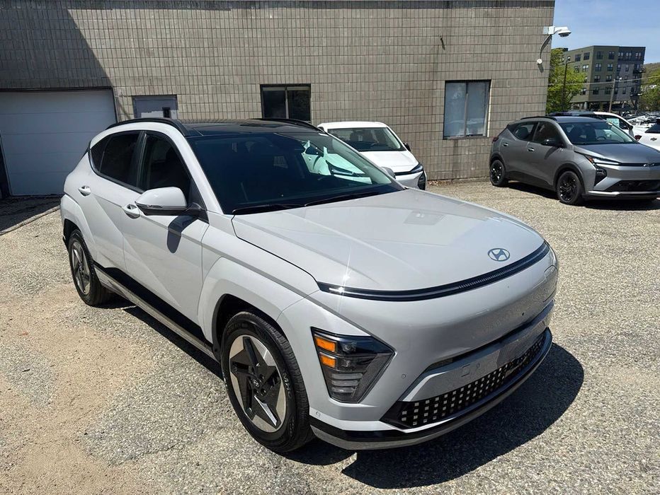 Hyundai Kona Limited      2024