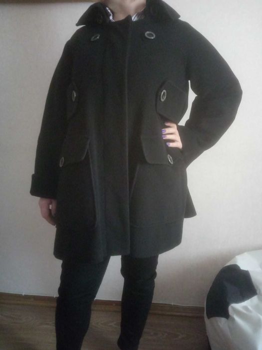 жіноче пальто чорне