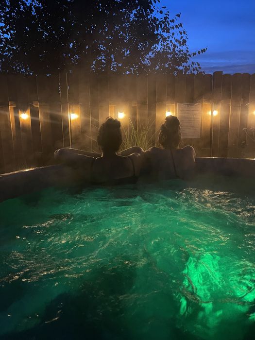 KARWIA klimatyczne pokoje noclegi  pensjonat nad morzem  bania jacuzzi TANIO!