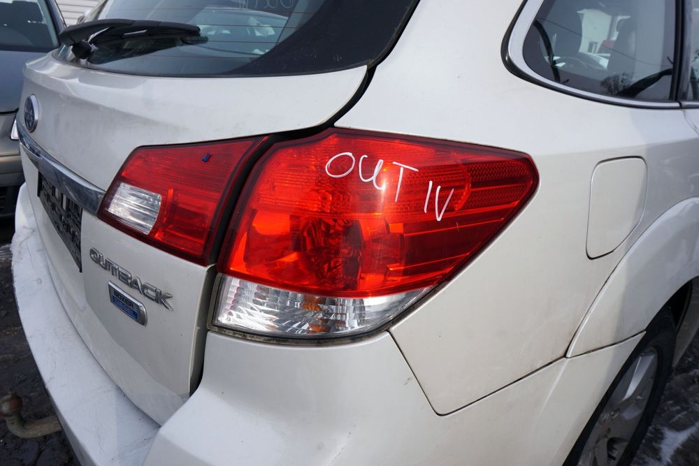 LAMPA TYLNA PRAWA OUTBACK IV BR KOMBI 84912AJ090 SUBARU 2009-2014