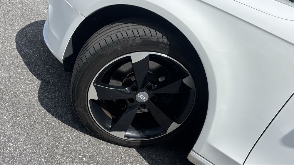 Audi A4 Avant S-Line 2.0 TDI Nacional – Excelente Estado