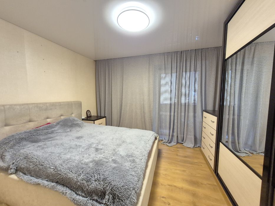 Продам дво кімнатну квартиру з євроремонтом на Масанах