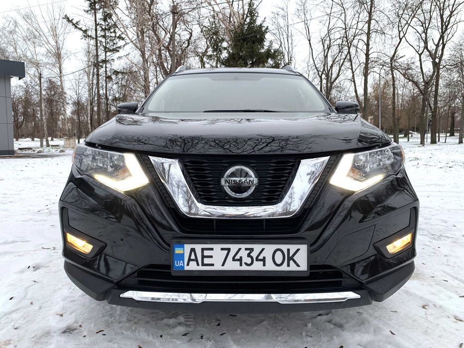 Nissan Rogue полный привод SV AWD 2017 года!
