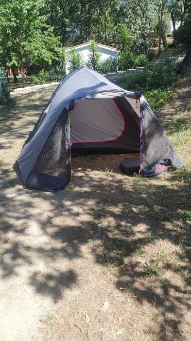 Tenda com avançado 2 pessoas