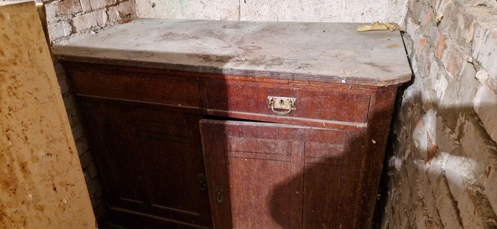 Komoda antyk do renowacji drewno