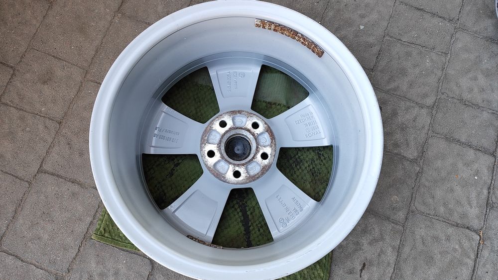 Оригінальні диски Skoda 5*112 R17 5/112 17 ET - 41