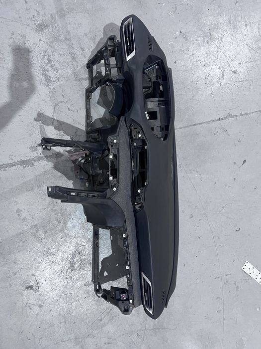 Tablier peugeot 5008 2020
