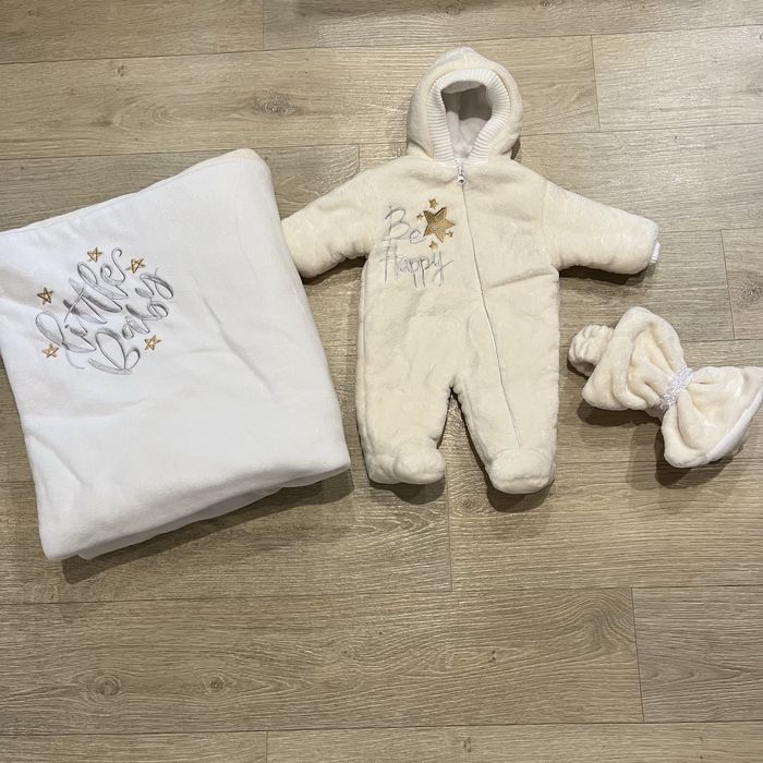 Набор на выписку из роддома на девочку/мальчика