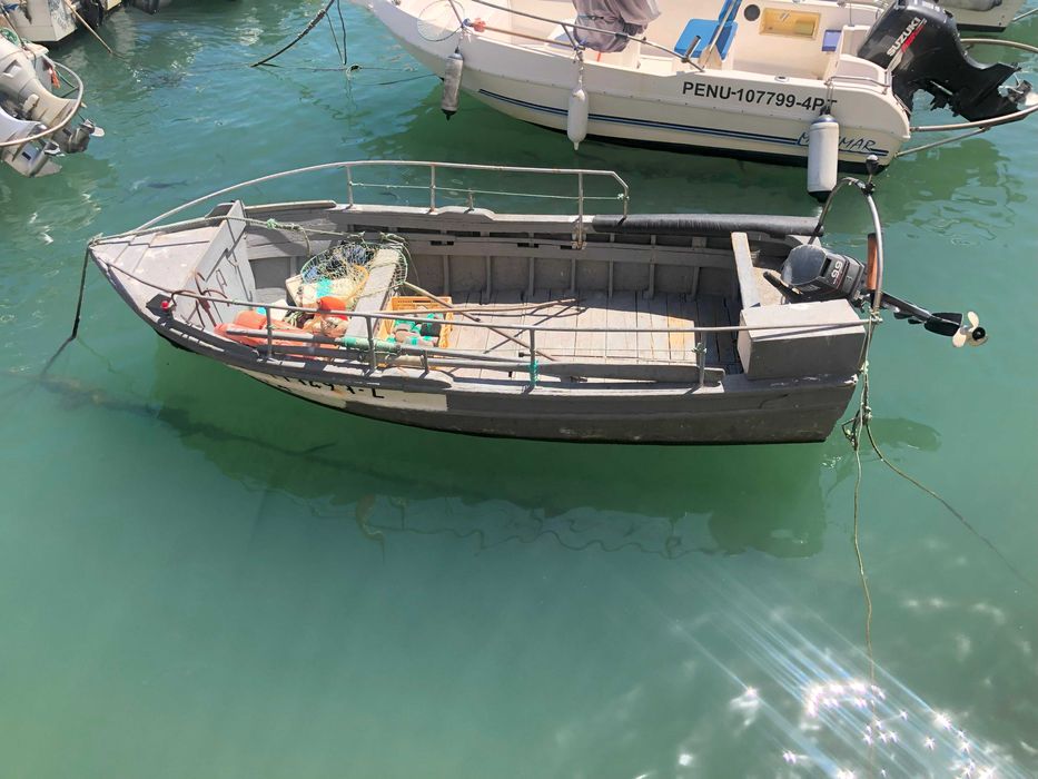 Barco Pesca Profissional + várias liçencas + varias narças incluidas