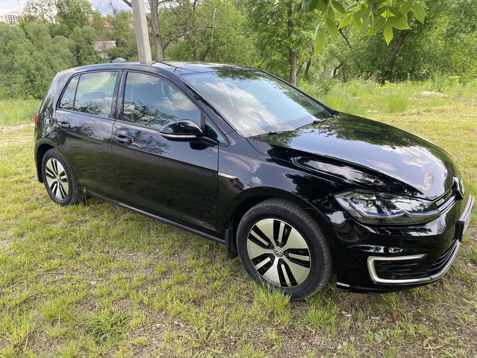 Продам VW E-Golf