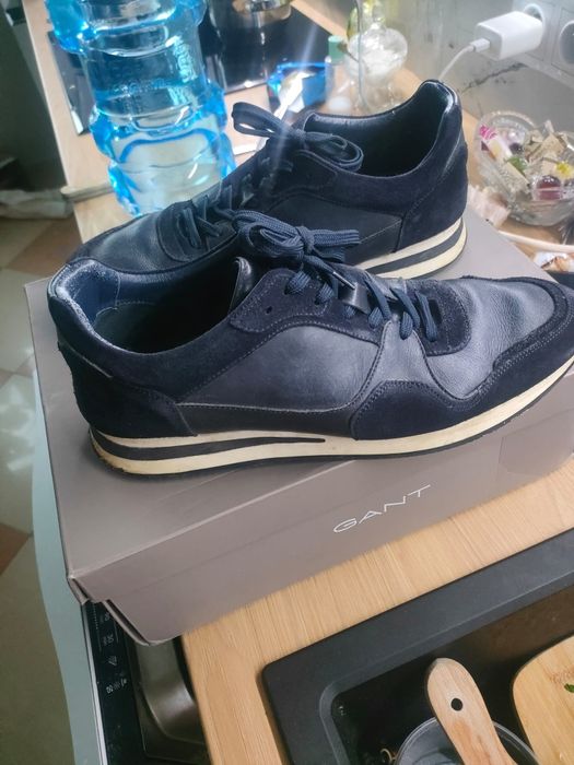 Granatowe buty Ochnik