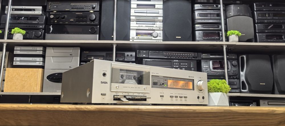 Касетний програвач Saba CD270