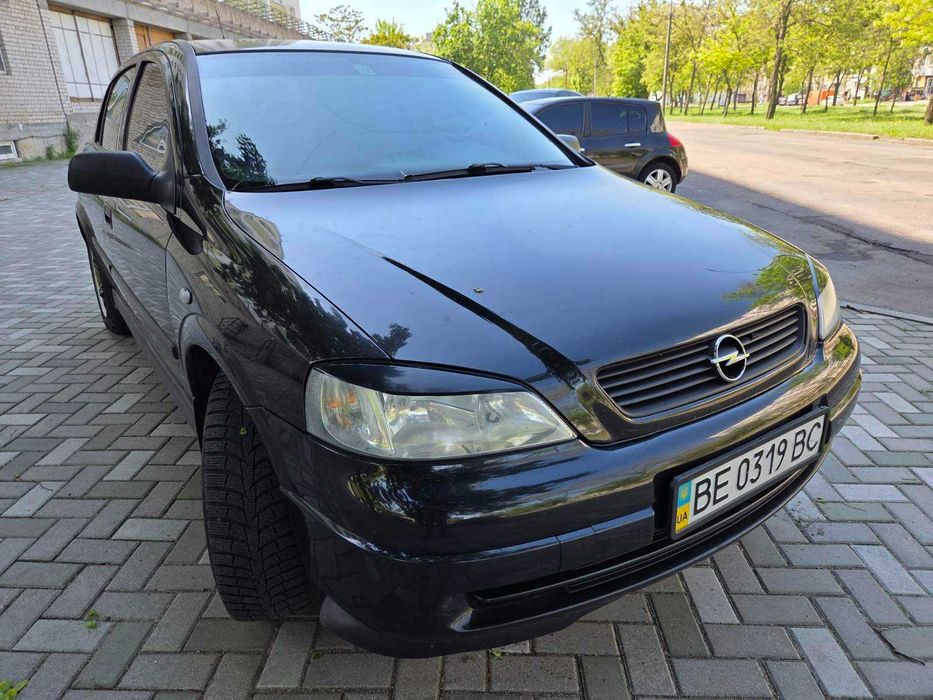 Продам Opel Astra 2006р. Один власник з автосалону, рідний пробіг!