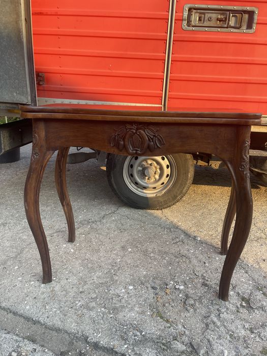 Mesa de jogo antigo