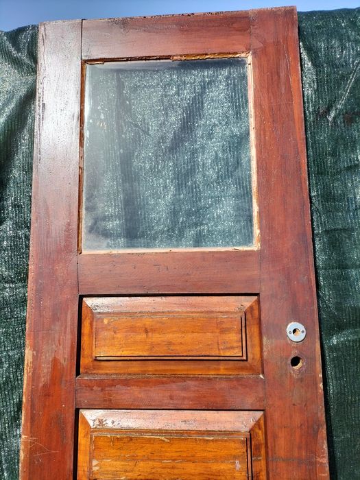 Porta  de Rua em Mogno/ Madeira Maciça