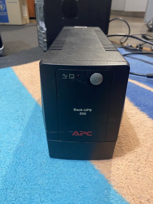 ИБП АРС Back-UPS 650 Va