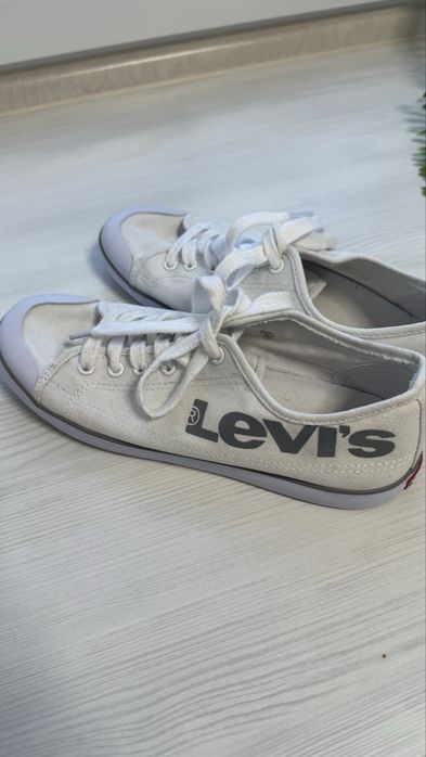 Кеди Levi’s жіночі