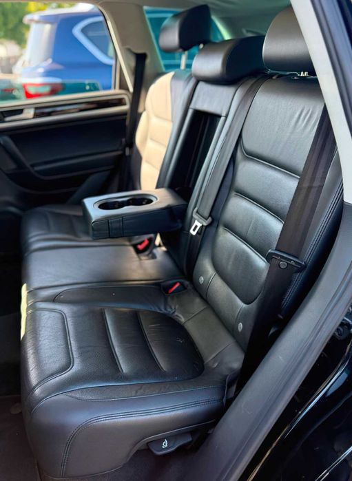 Volkswagen Touareg Executive      2013