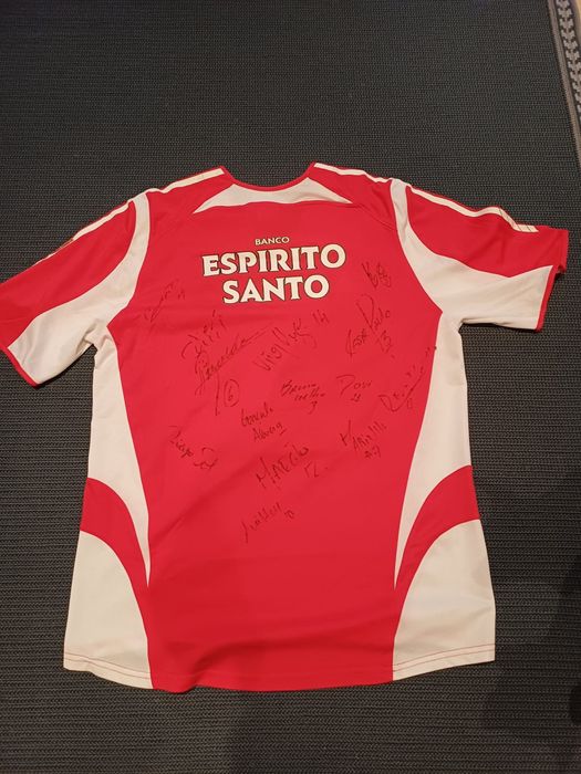 Camisola futebol Benfica assinada