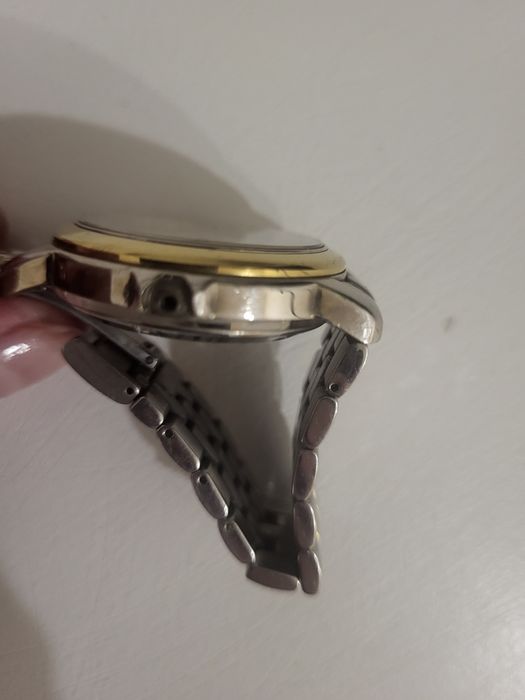 Продам чоловічий годинник Romanson