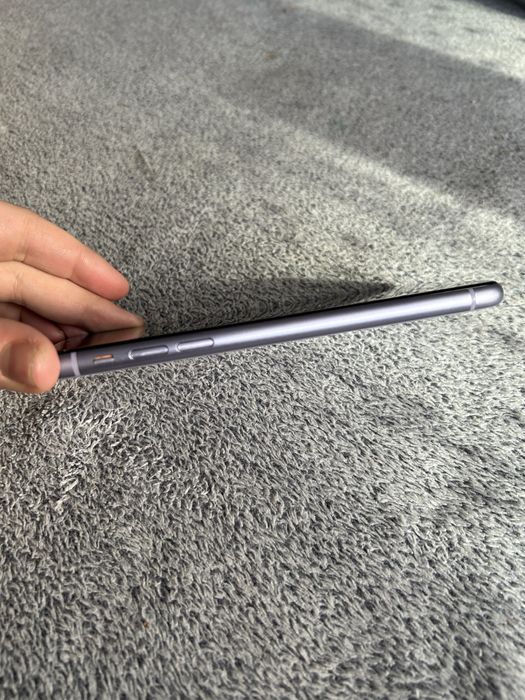 iPhone 11 на 128 пурпурового кольору